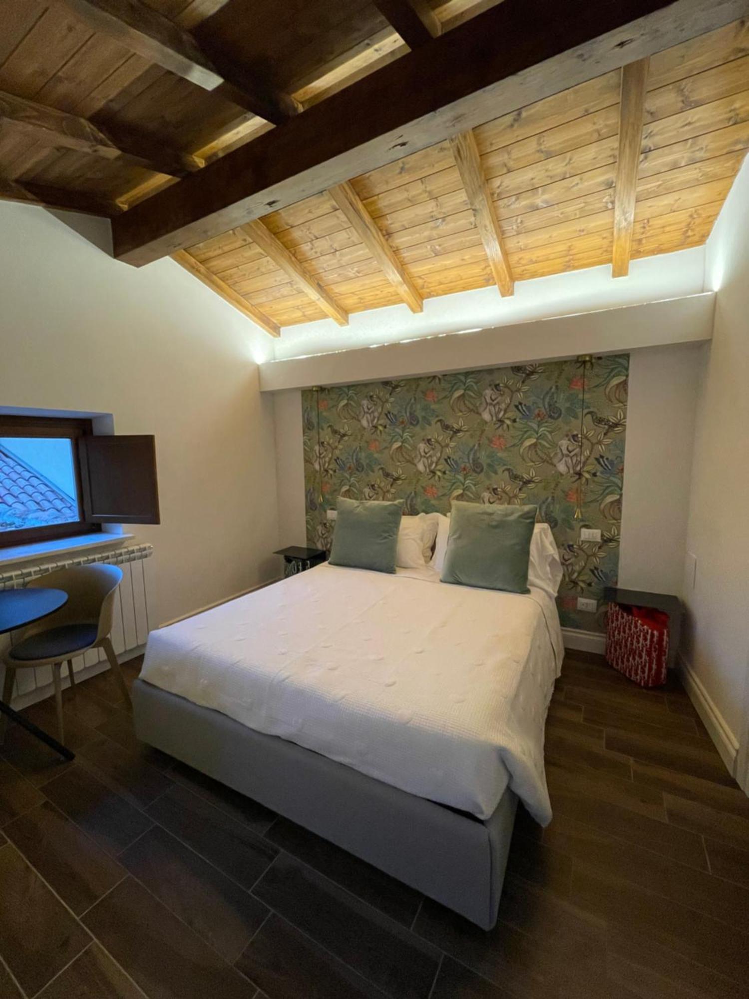 Ginevra Boutique Rooms - Palazzo Leosini - Residenze D'Epoca L'Aquila Exterior photo