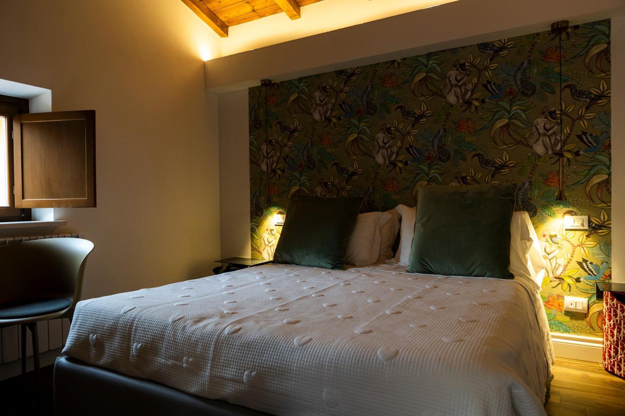 Ginevra Boutique Rooms - Palazzo Leosini - Residenze D'Epoca L'Aquila Exterior photo